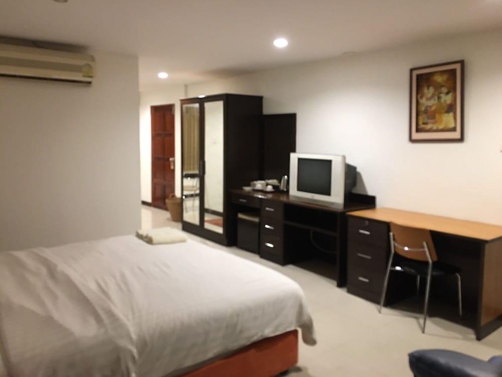 Tamarind Residences Khonkaen บ้านแทมมารีน Khon Kaen Esterno foto